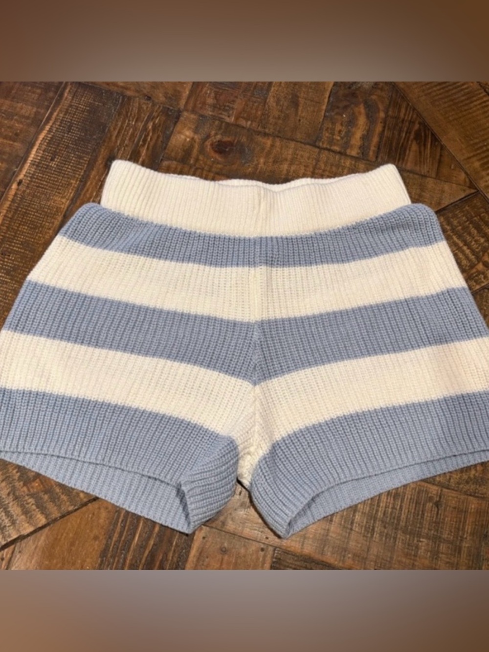Sincerely Jules Blue and Cream Striped Knit Shorts in size small.